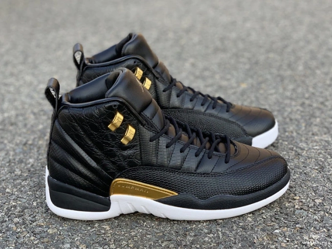 One Kick 'Reptile' Metallic AO6068-007 Air Jordan Retro 12 Gold-White Black 0725